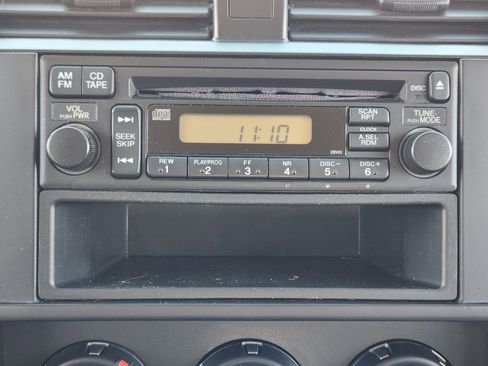 Used 2010 Honda Element LX image 17