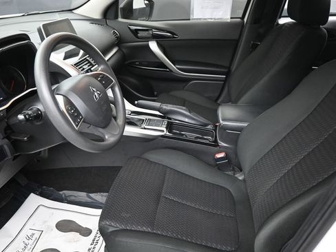 Used 2020 Mitsubishi Eclipse Cross LE AWD/4WD image 19