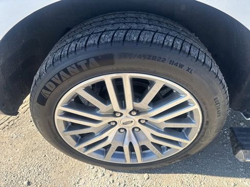 Used 2024 Ford Expedition Max Limited image 16