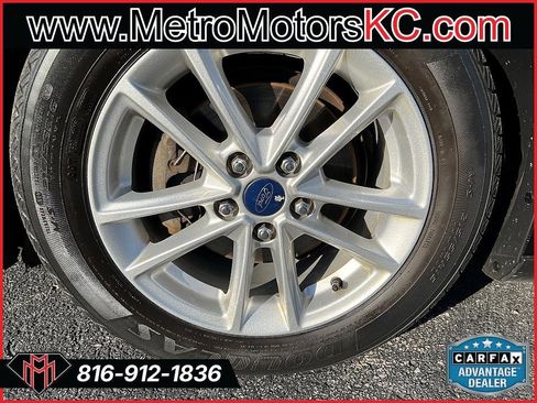 Used 2016 Ford Focus SE image 12