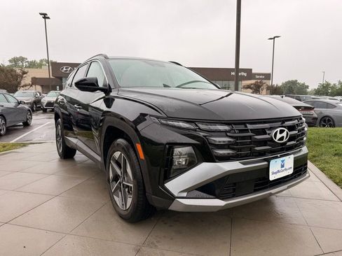 Used 2025 Hyundai Tucson SEL AWD/4WD image 9