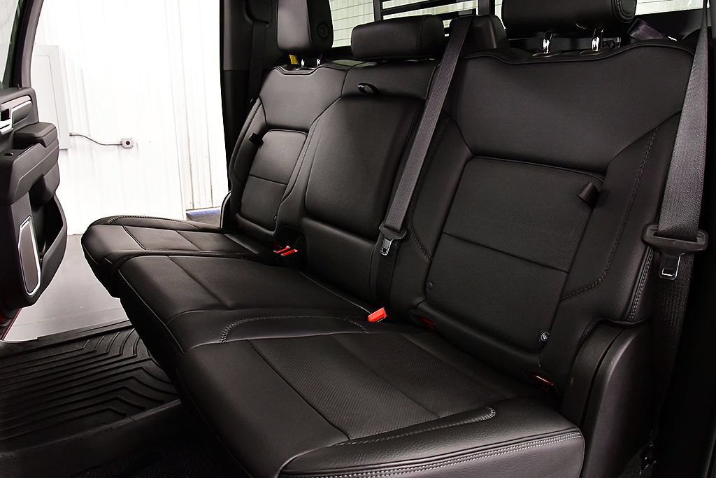 Used 2024 GMC Sierra 2500 Denali w/ Denali Reserve Package AWD/4WD image 32