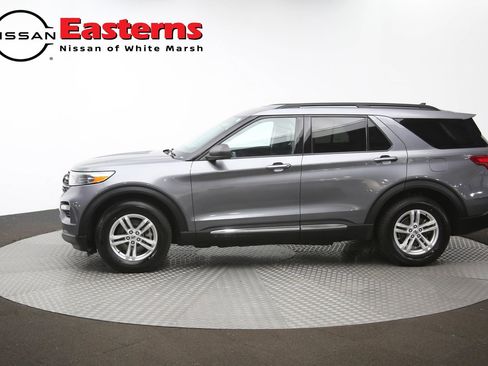 Used 2023 Ford Explorer XLT w/ Equipment Group 202A RWD image 59