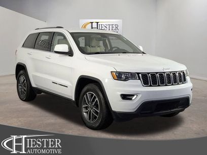 Used 2019 Jeep Grand Cherokee Laredo w/ 18" Wheel & 8.4" Radio Group