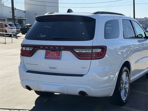 Used 2023 Dodge Durango GT image 7
