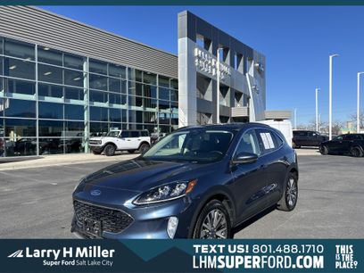 Used 2020 Ford Escape Titanium w/ Titanium Premium Package 2.0