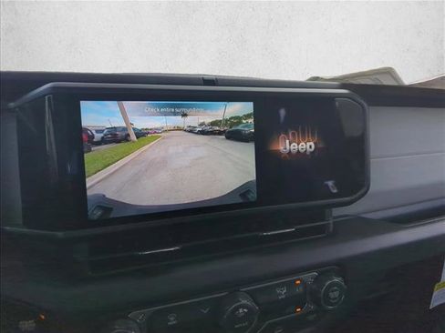 New 2026 Jeep Gladiator Sport image 10