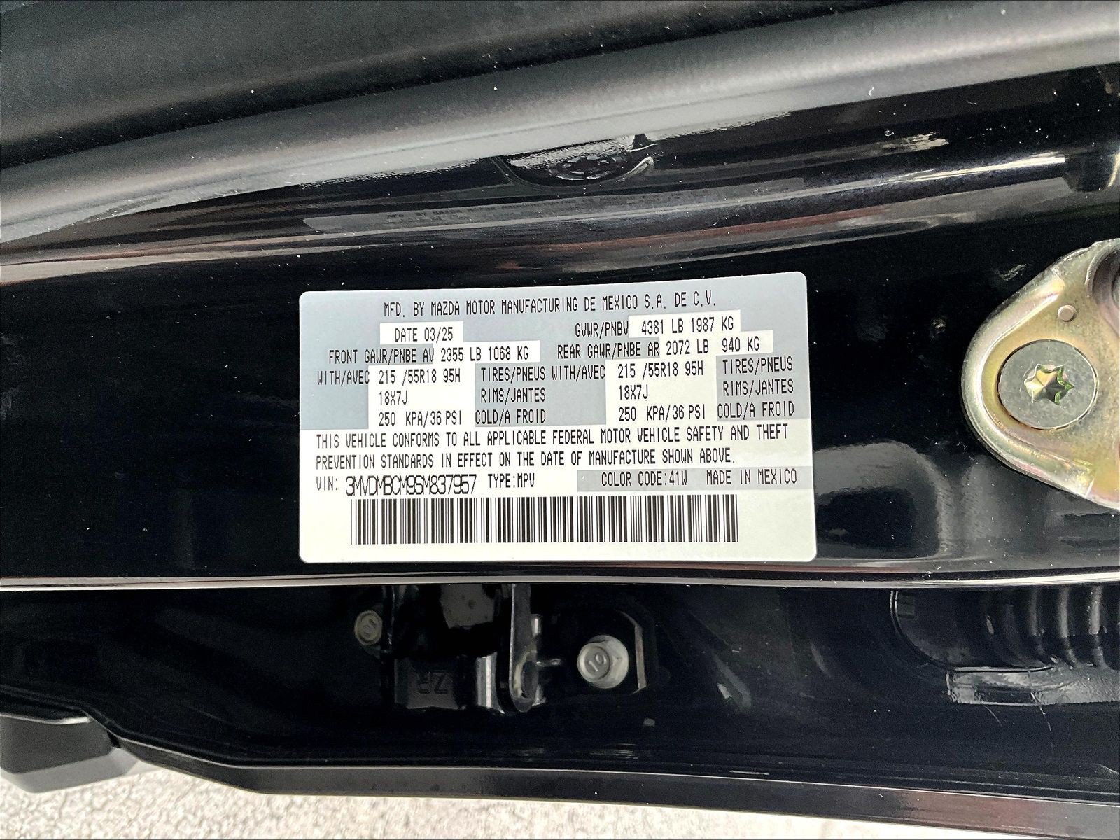 Used 2025 MAZDA CX-30 AWD 2.5 S w/ Preferred Package image 19