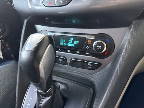 Used 2015 Ford Transit Connect Titanium image 28