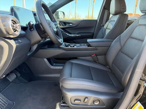 New 2026 Chevrolet Equinox LT w/ Convenience Package II image 5