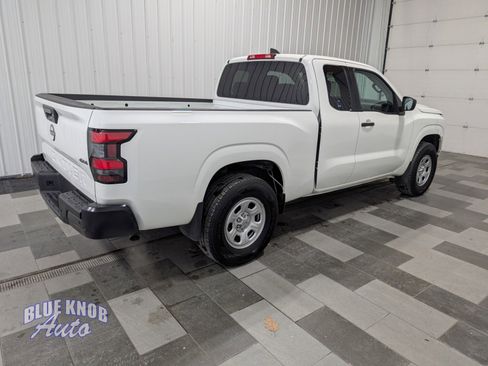 Used 2024 Nissan Frontier S w/ Technology Package image 4