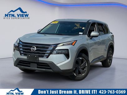 Used 2024 Nissan Rogue SV