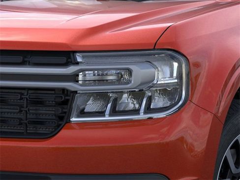 New 2024 Ford Maverick Lariat image 19