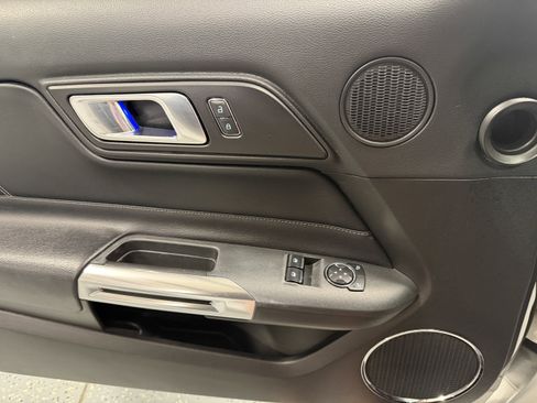 Used 2021 Ford Mustang Premium RWD image 18