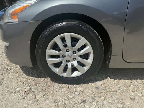 Used 2014 Nissan Altima 2.5 S FWD image 27