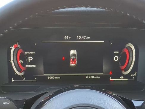 Certified 2025 Nissan Pathfinder Platinum image 28