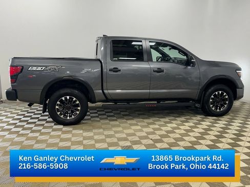 Used 2023 Nissan Titan PRO-4X w/ Pro-4x Convenience Package AWD/4WD image 4