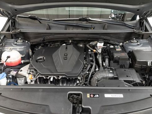 Certified 2024 Kia Sportage LX FWD image 3