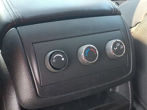 Used 2013 GMC Acadia SLE FWD image 20