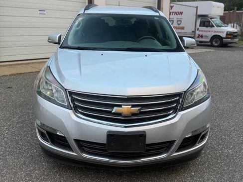 Used 2017 Chevrolet Traverse LT AWD/4WD image 9