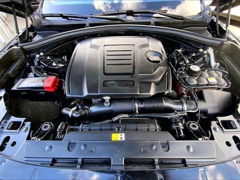 Used 2020 Land Rover Range Rover Velar S image 27