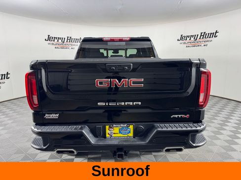 Used 2025 GMC Sierra 1500 AT4 w/ AT4 Premium Package AWD/4WD image 8