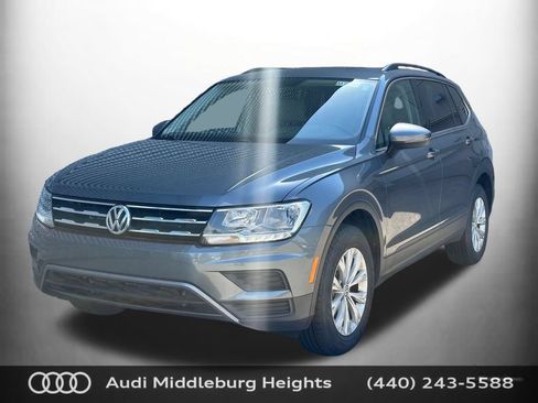 Used 2019 Volkswagen Tiguan SE w/ Panoramic Sunroof Package AWD/4WD image 4