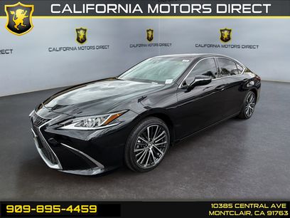 Used 2024 Lexus ES 300h w/ Premium Package