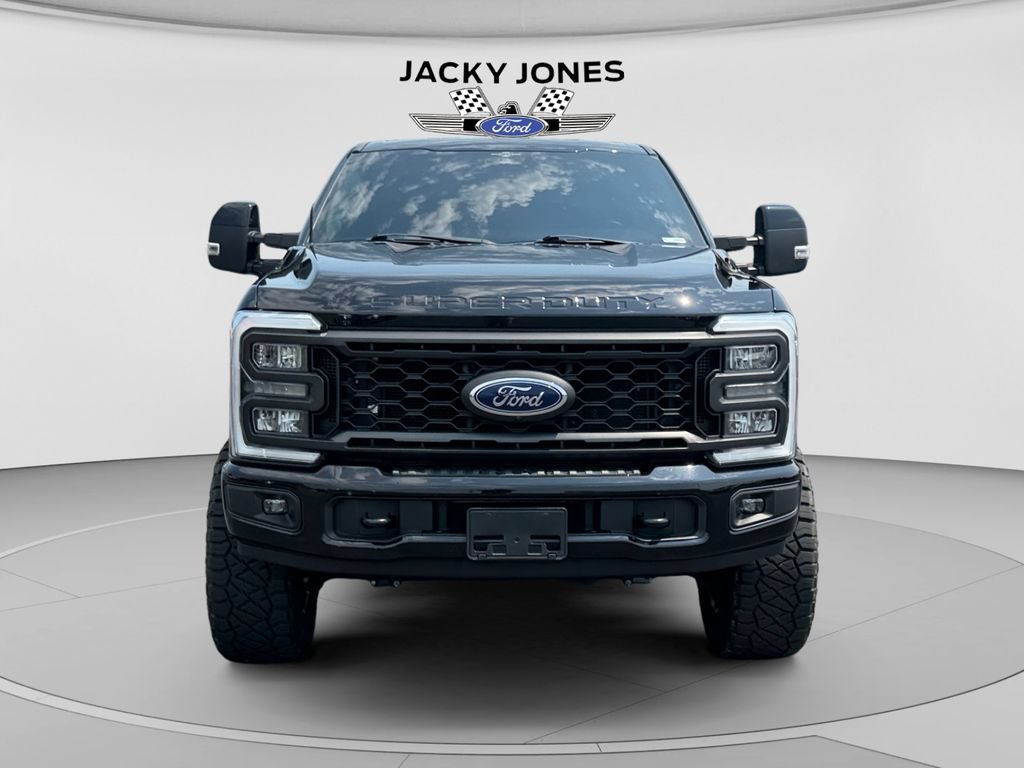 Used 2023 Ford F250 Lariat w/ Sport Appearance Package AWD/4WD image 8