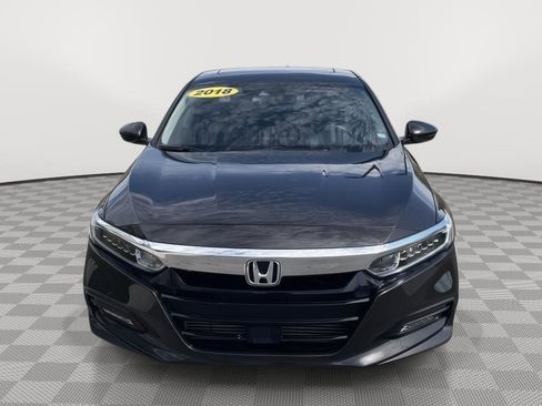 Used 2018 Honda Accord EX-L image 2