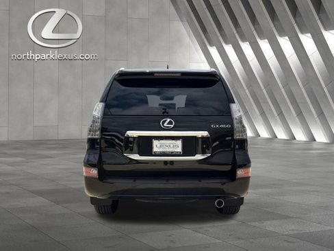Certified 2020 Lexus GX 460 Premium w/ Premium Package AWD/4WD image 28