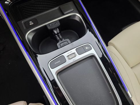 New 2026 Mercedes-Benz GLB 250 image 15