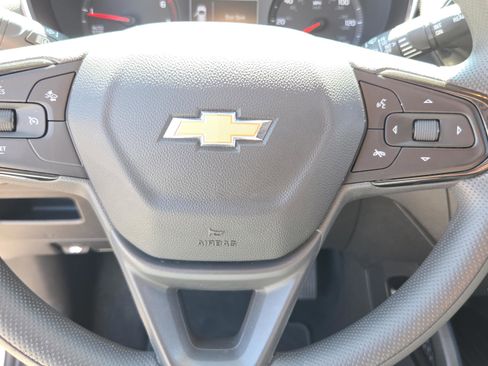 Certified 2022 Chevrolet TrailBlazer LT w/ Convenience Package FWD image 23