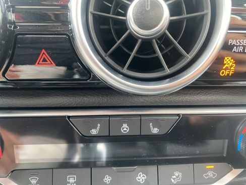 New 2025 Nissan Sentra SR w/ SR Premium Package image 25