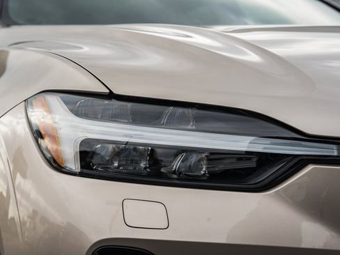 New 2026 Volvo XC60 B5 Plus w/ Protection Package Premier image 14