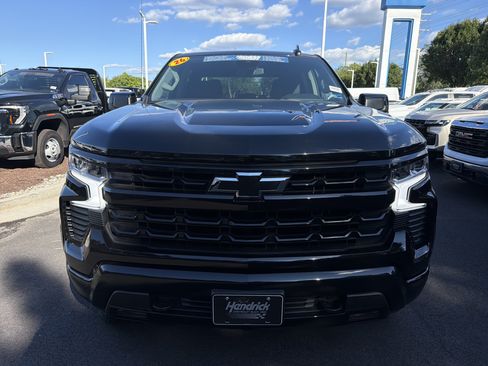Used 2026 Chevrolet Silverado 1500 RST AWD/4WD image 3