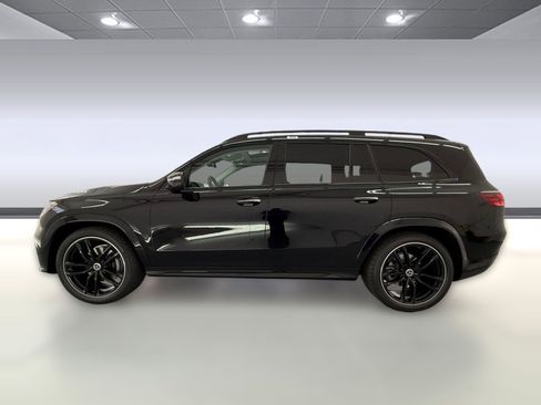New 2026 Mercedes-Benz GLS 450 4MATIC image 2