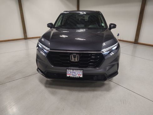 Used 2025 Honda CR-V EX-L image 3
