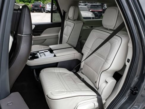 Used 2023 Lincoln Navigator Black Label AWD/4WD image 36