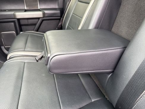 Used 2018 Ford F150 Raptor w/ Equipment Group 802A Luxury image 15