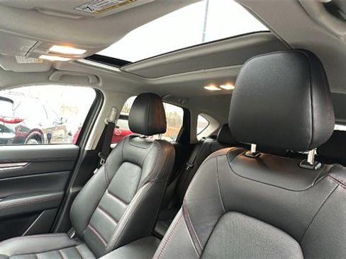 Used 2023 MAZDA CX-5 Carbon Edition image 24