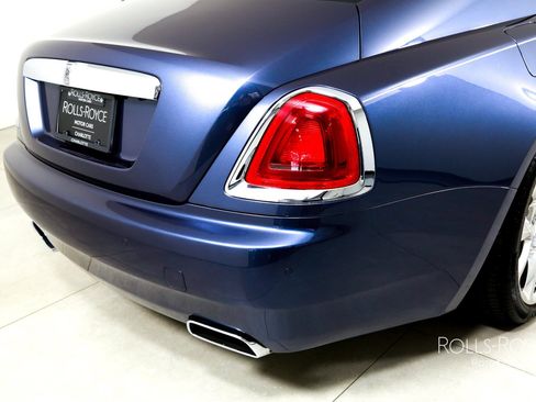 Certified 2019 Rolls-Royce Wraith RWD image 35