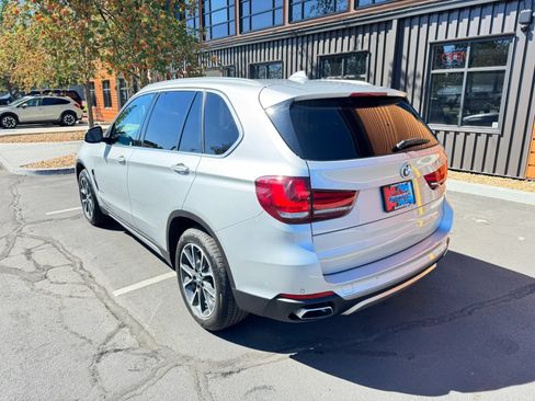 Used 2018 BMW X5 xDrive35i w/ M Sport Package AWD/4WD image 3