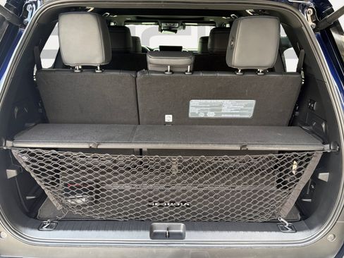 Used 2023 Toyota Sequoia Platinum RWD image 13