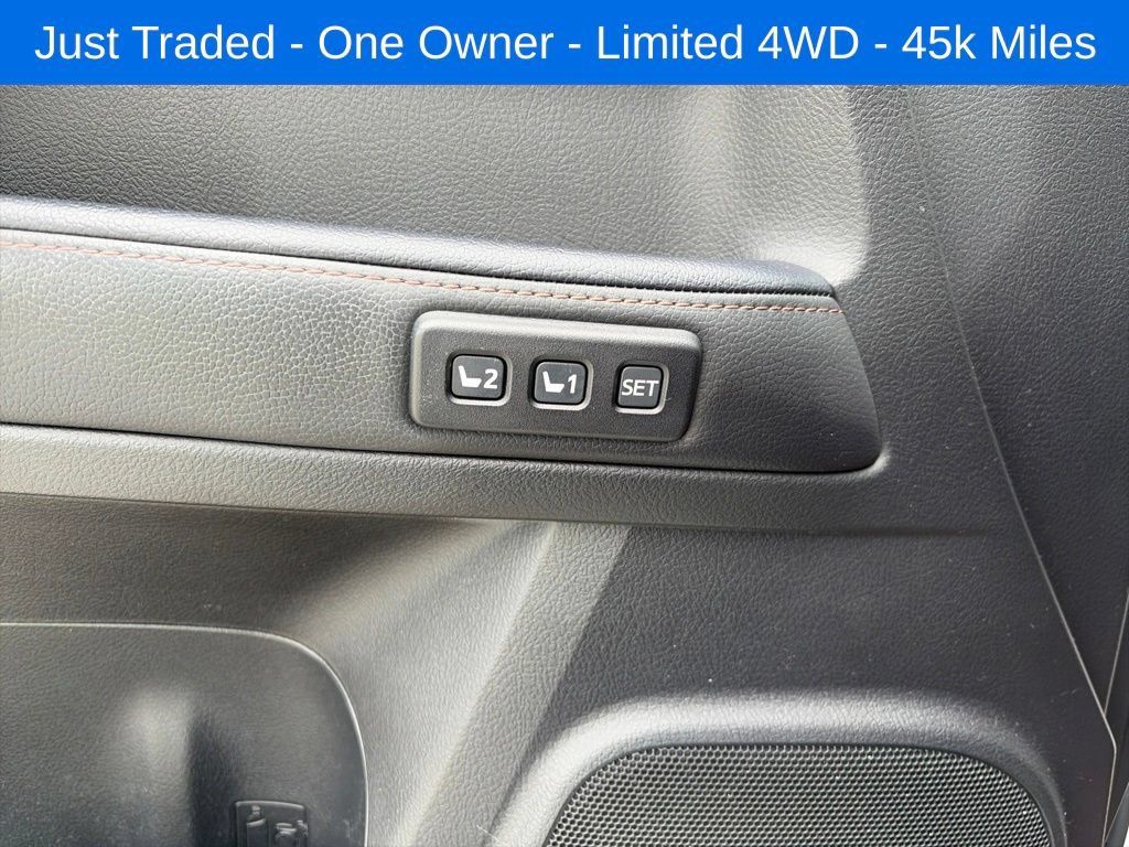 Used 2022 Toyota 4Runner Limited AWD/4WD image 10