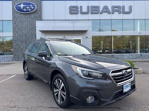 Used 2019 Subaru Outback 2.5i Limited AWD/4WD image 1