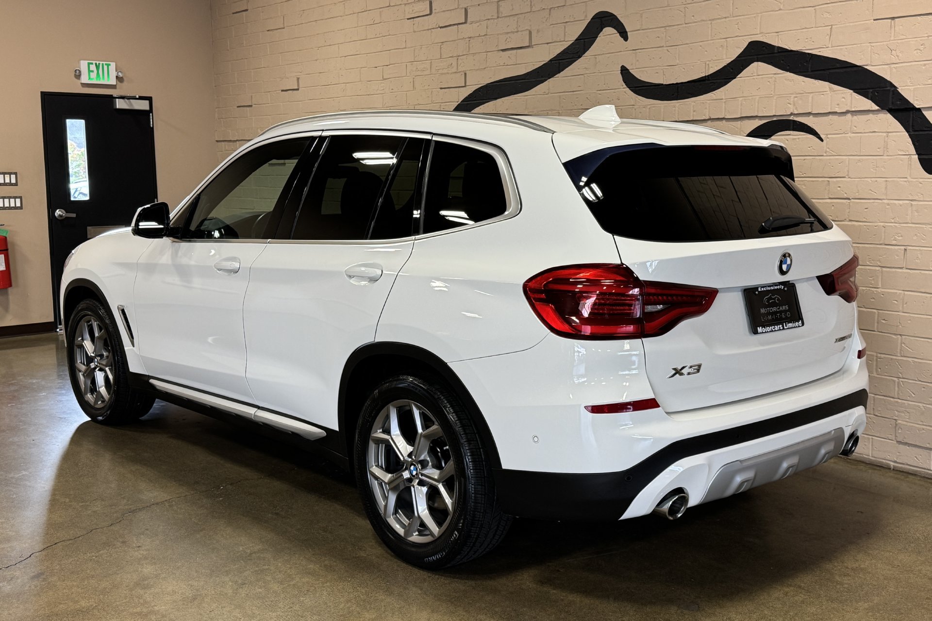 Used 2021 BMW X3 xDrive30i AWD/4WD image 6