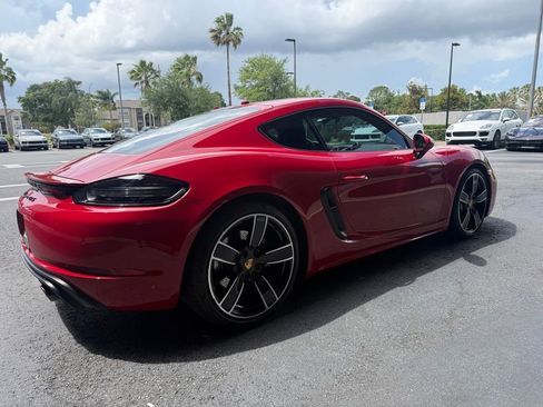 Certified 2021 Porsche 718 Cayman GTS RWD image 3