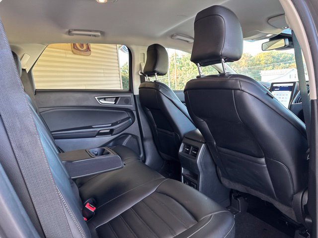 Used 2023 Ford Edge SEL w/ Convenience Package AWD/4WD image 5