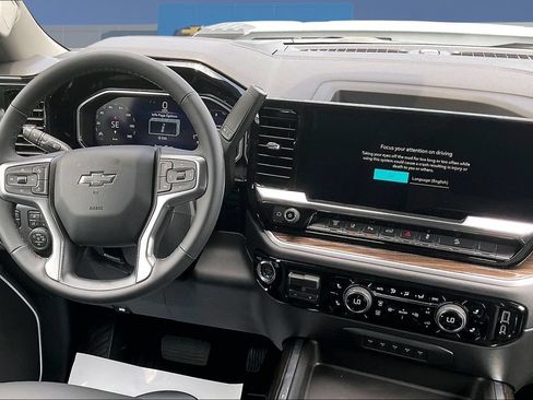 New 2026 Chevrolet Silverado 2500 LT w/ Trail Boss Package AWD/4WD image 7
